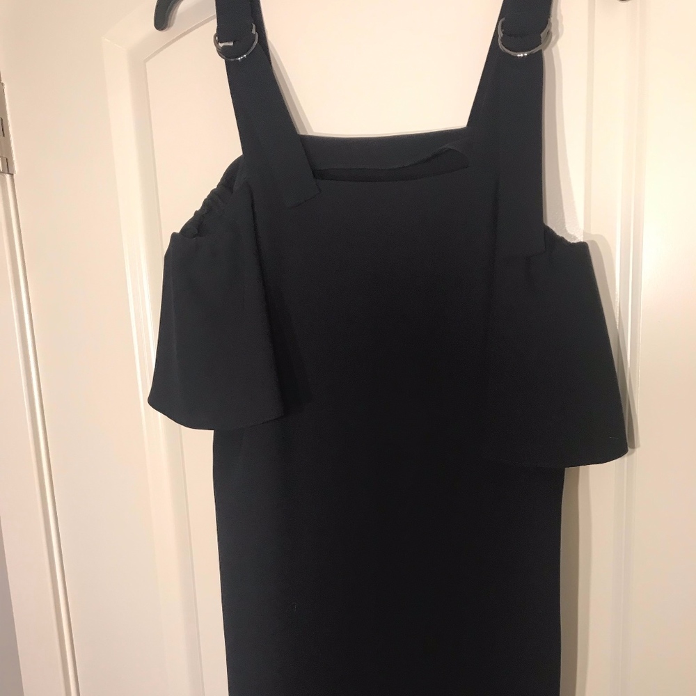 Topshop Off-Should Dress | Size 6